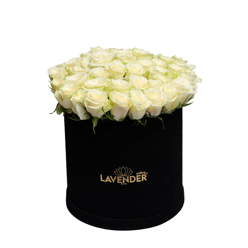 Natural white roses 